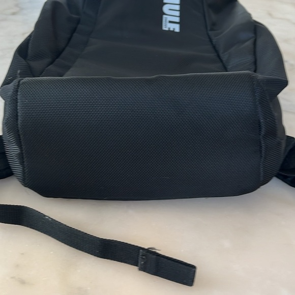 THULE SWEDEN Accent Backpack 23L Black UNISEX Backpack - Picture 8 of 16